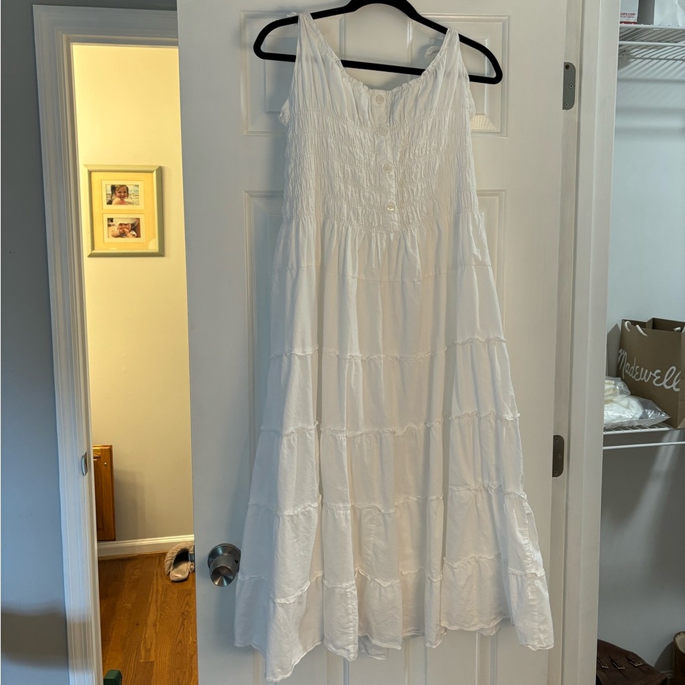 Beautiful white milkmaid maxi sundress vintage